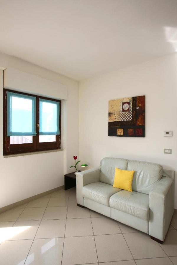 Residence Villaggio Del Sole แตร์โมลิ ภายนอก รูปภาพ