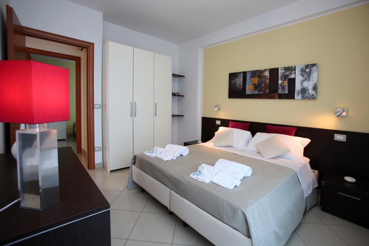 Residence Villaggio Del Sole แตร์โมลิ ภายนอก รูปภาพ